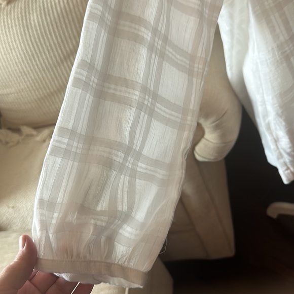 Loft Sheer White Top - Picture 3 of 7